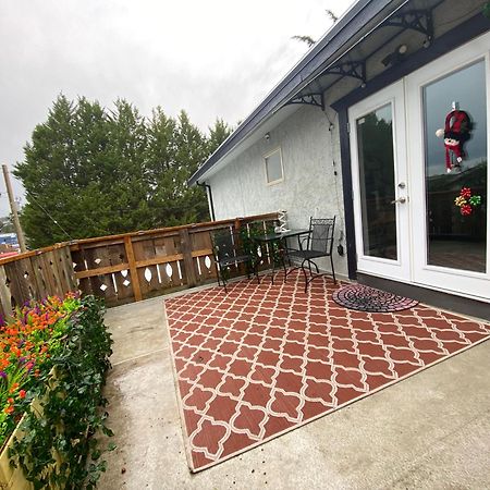 Hudson Homes Bnb Saanich Exterior foto