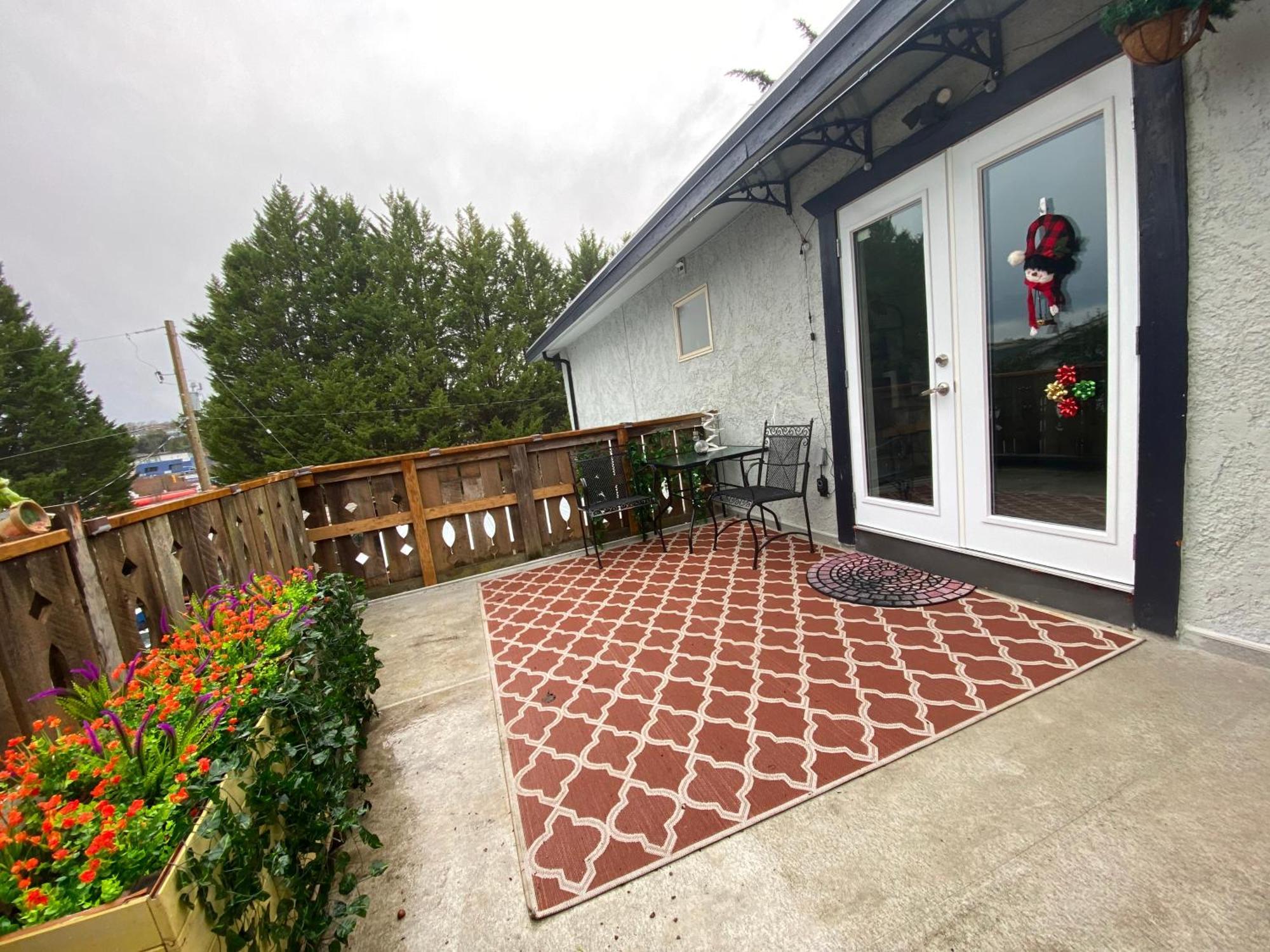 Hudson Homes Bnb Victoria Exterior foto